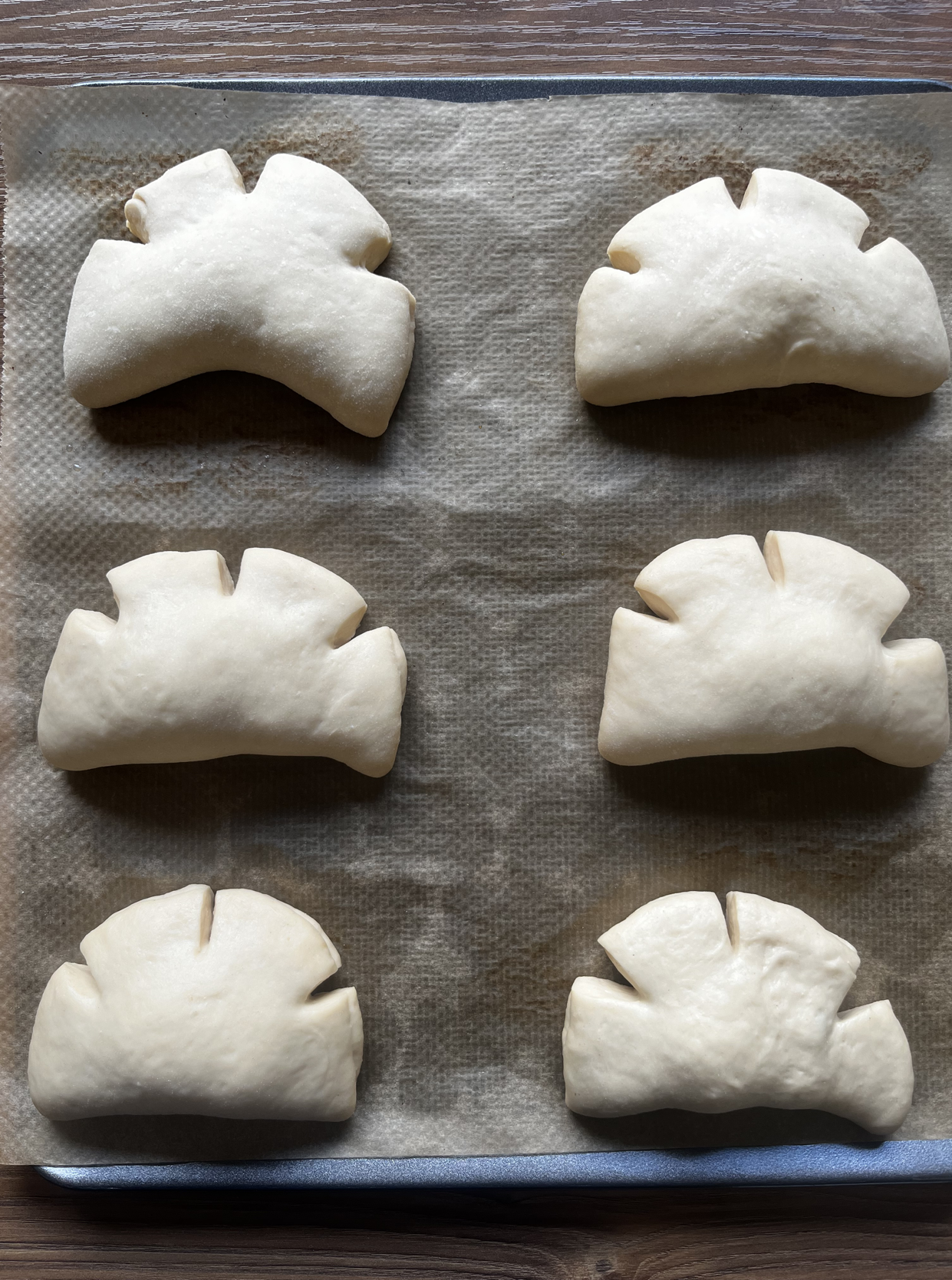 Formed dough for proofing